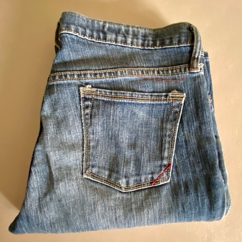 Womens Bannana republic jeans low rise boot cut size 8